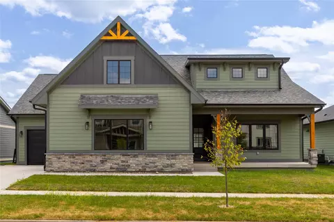 411 SW 16th St, Ankeny, IA 50023