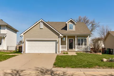 2814 SW Homestead Cir, Ankeny, IA 50023