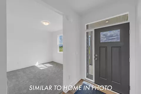 Entry Way - 202 Cedar Dr, Gilbert, IA 50105 photo 1 of 14