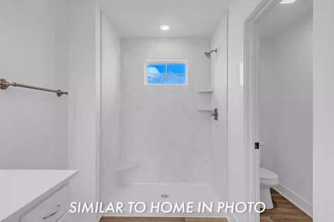 Entry Way - 202 Cedar Dr, Gilbert, IA 50105 photo 12 of 14