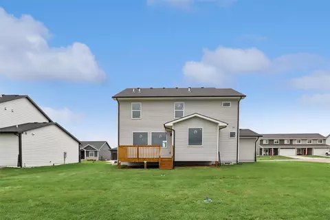 Exterior - 202 Cedar Dr, Gilbert, IA 50105 photo 6 of 6