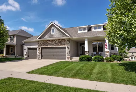 1441 S 95th St, West Des Moines, IA 50266