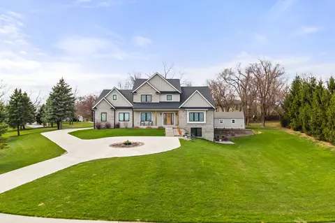 114 Tradition Dr, Polk City, IA 50226
