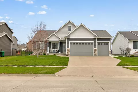 802 NW Seasons Dr, Ankeny, IA 50023
