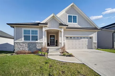 3202 NE 4th Ln, Ankeny, IA 50021