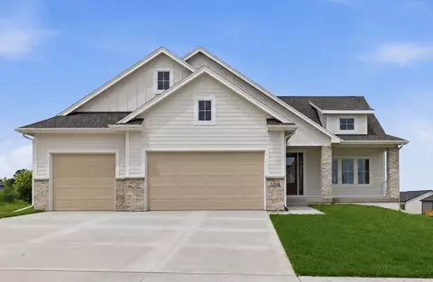 3208 SE Bannister Dr, Ankeny, IA 50021