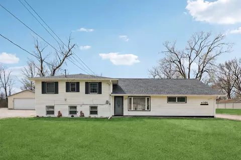 4305 NE Arthur Ave, Des Moines, IA 50317