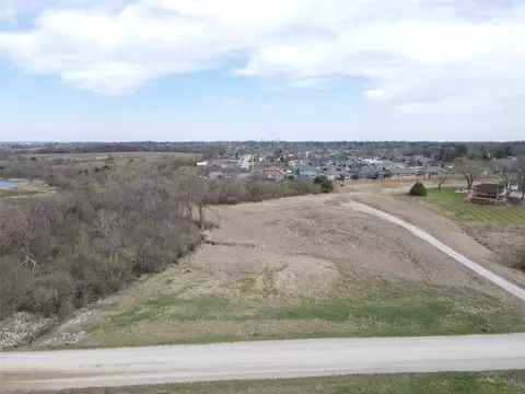 1000 N Y St, Indianola, IA 50125