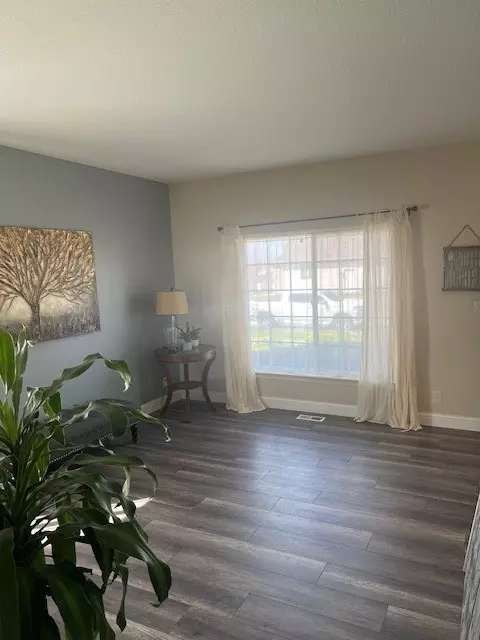 Living - 3908 Valley View Rd, Ames, IA 50010 photo 2 of 3