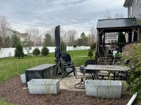 Exterior - 3908 Valley View Rd, Ames, IA 50010 photo 6 of 7