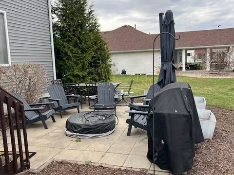 Exterior - 3908 Valley View Rd, Ames, IA 50010 photo 4 of 7