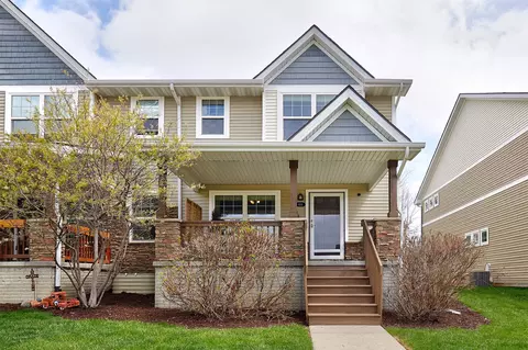 125 64th St, West Des Moines, IA 50266