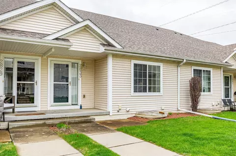 2833 Orinoco Ct SW, Altoona, IA 50009