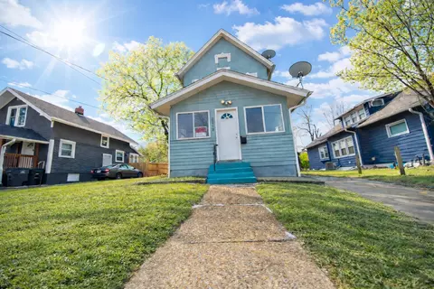 2112 Washington Ave, Des Moines, IA 50310