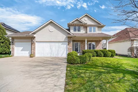 1012 NW 32nd St, Ankeny, IA 50023