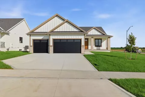 4399 3rd Ave SE, Altoona, IA 50009