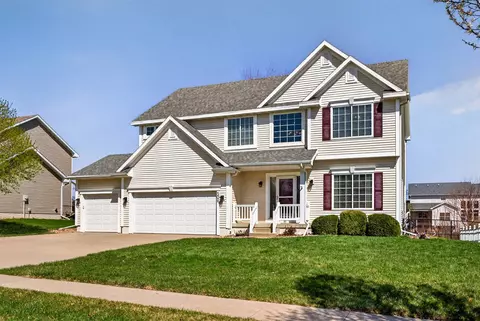 506 NW 27th St, Ankeny, IA 50023