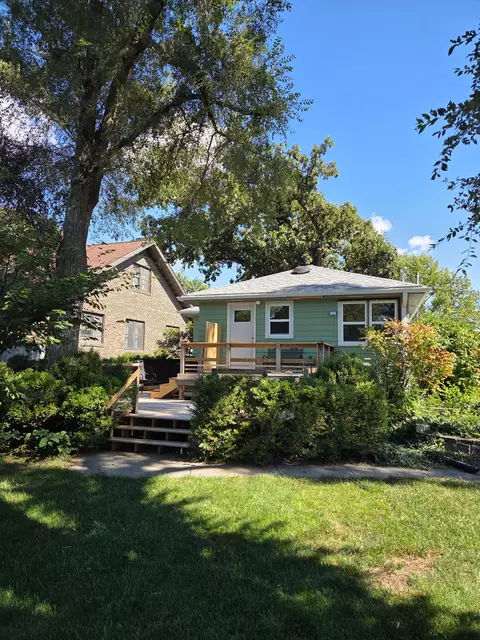 121 W 11th St S, Newton, IA 50208