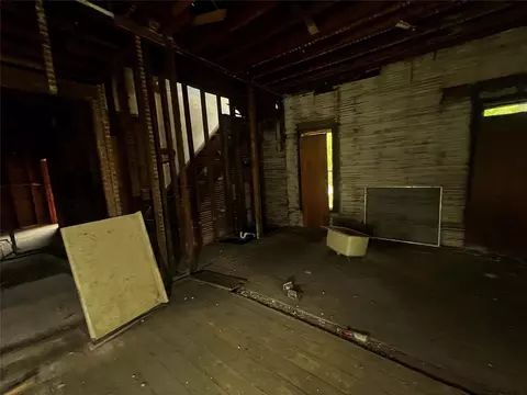 Entry Way - 600 Main St, Scranton, IA 51462 photo 1 of 6