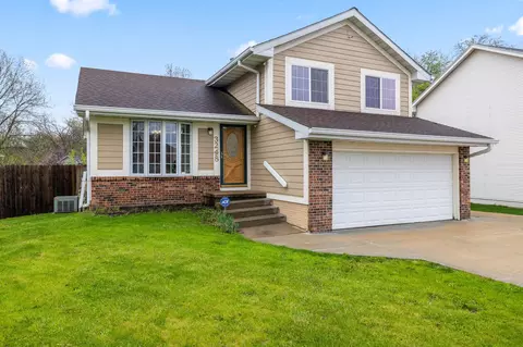 3248 SE 22nd Ct, Des Moines, IA 50320