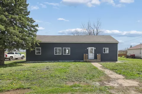 403 Park St, Colo, IA 50056