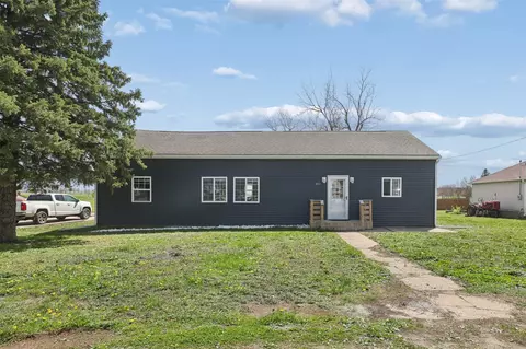 403 Park St, Colo, IA 50056