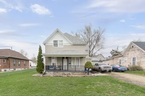 803 W Nevada St, Marshalltown, IA 50158