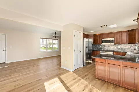 Living - 105 SE Kellerman Ln, Waukee, IA 50263 photo 5 of 5