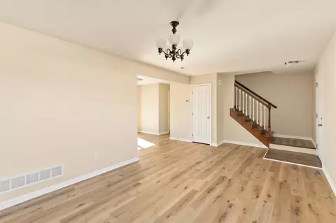 Living - 105 SE Kellerman Ln, Waukee, IA 50263 photo 2 of 5
