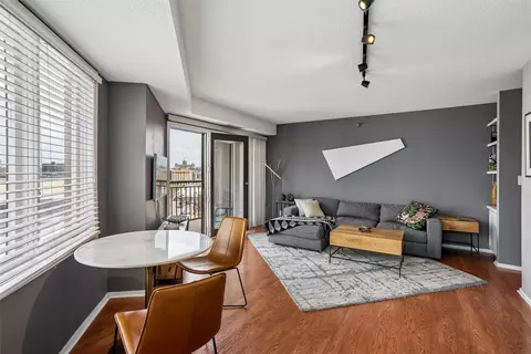 300 Walnut St #711, Des Moines, IA 50309