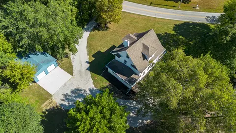 4400 NW 6th Dr, Des Moines, IA 50313