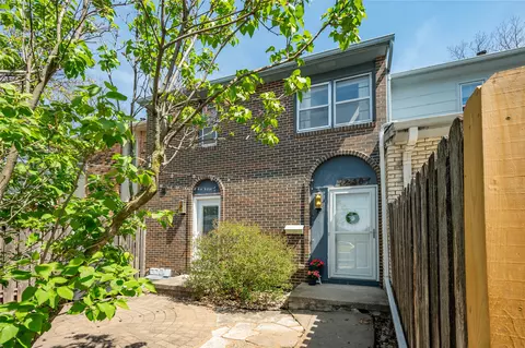 1240 Truman Pl, Ames, IA 50010