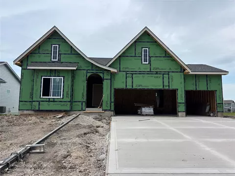 380 NW Ryder Dr, Waukee, IA 50263