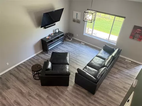 Living - 423 Spring Crest Ln, Waukee, IA 50263 photo 2 of 2