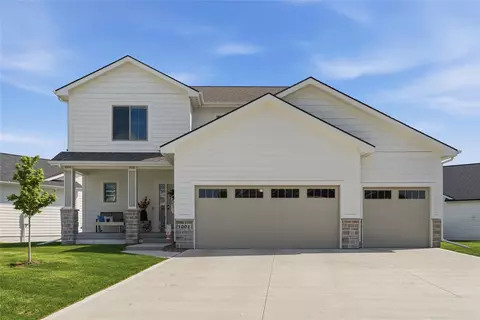 1001 NW Benjamin Dr, Ankeny, IA 50023