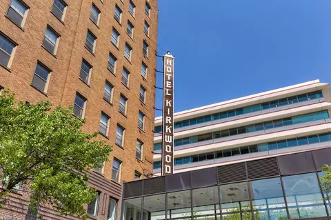 400 Walnut St #1103, Des Moines, IA 50309