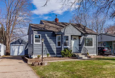 1439 57th St, Des Moines, IA 50311