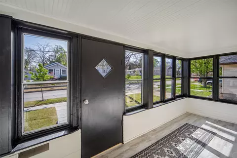 3220 SW 13th St, Des Moines, IA 50321