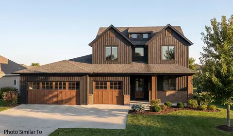 1290 NW Hillcrest Blvd, Waukee, IA 50263