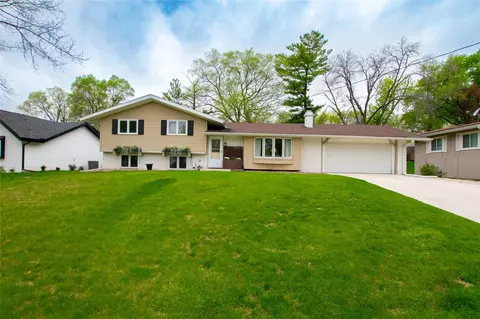 5010 SW 16th St SW, Des Moines, IA 50315