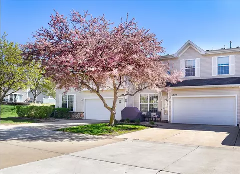 1030 NE Hyacinth Ln, Ankeny, IA 50021