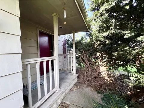 100 NE 5th Ct, Grimes, IA 50111