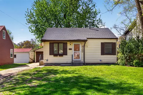 3100 Garden Ave, Des Moines, IA 50310