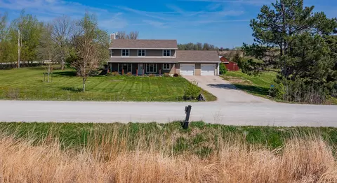 33055 Zook Spur Pl, Madrid, IA 50156