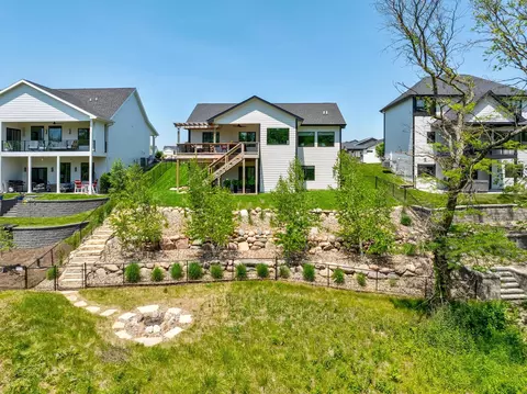1010 Harrington Way, Waukee, IA 50263