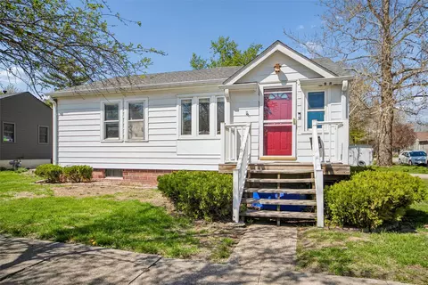 703 W North St, Winterset, IA 50273