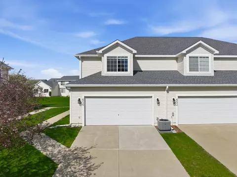 656 SE Williams Ct, Waukee, IA 50263
