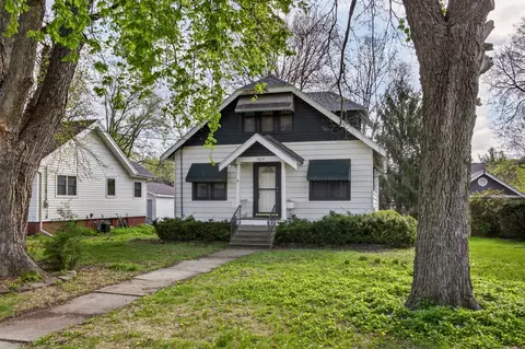 1615 48th St, Des Moines, IA 50310