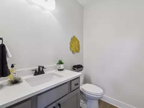 Bath - 240 NW Copperleaf Ct, Waukee, IA 50263 photo 1 of 6