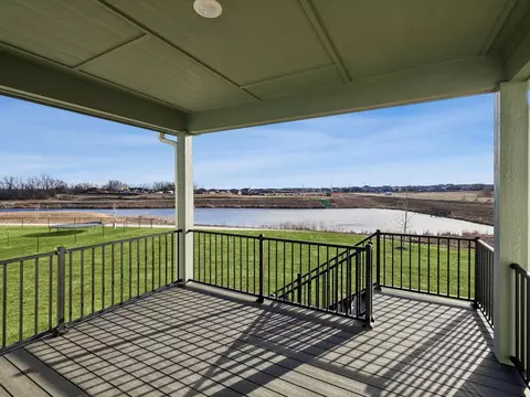 Exterior - 240 NW Copperleaf Ct, Waukee, IA 50263 photo 2 of 4